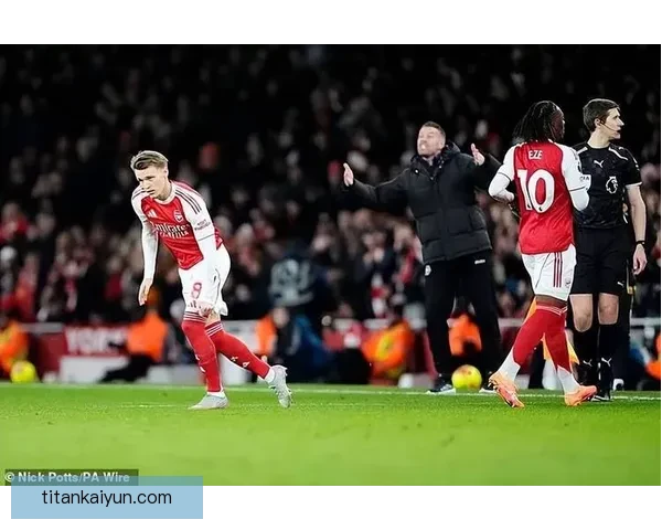 英超阿森纳续约萨卡，球队未来发展值得关注